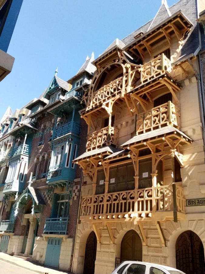 Appartement Avec Balcon Au 1Er Etage Vue Laterale Mer A 50 Metres De La Plage A Mers Les Bains. מראה חיצוני תמונה